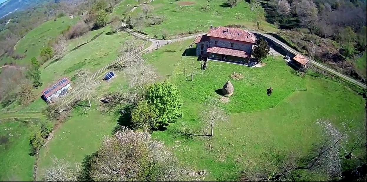 Гостьовий будинок El Conventu Del Asturcon Lago  Екстер'єр фото